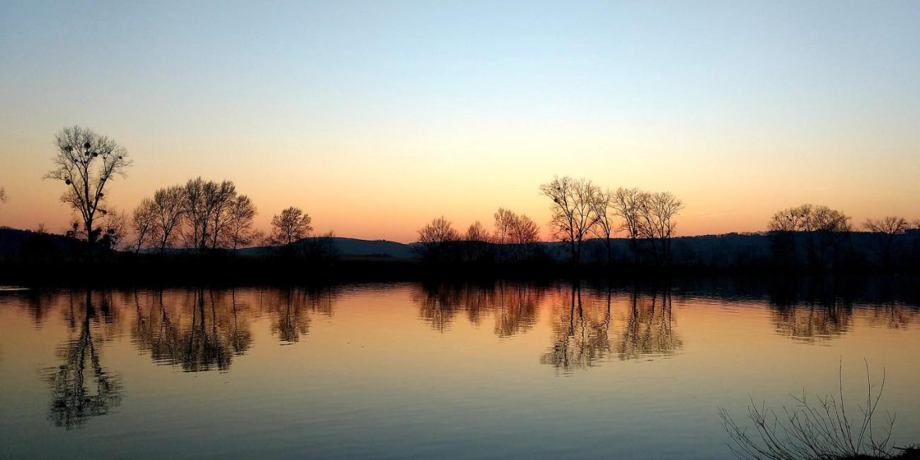Abendstimmung über einem See