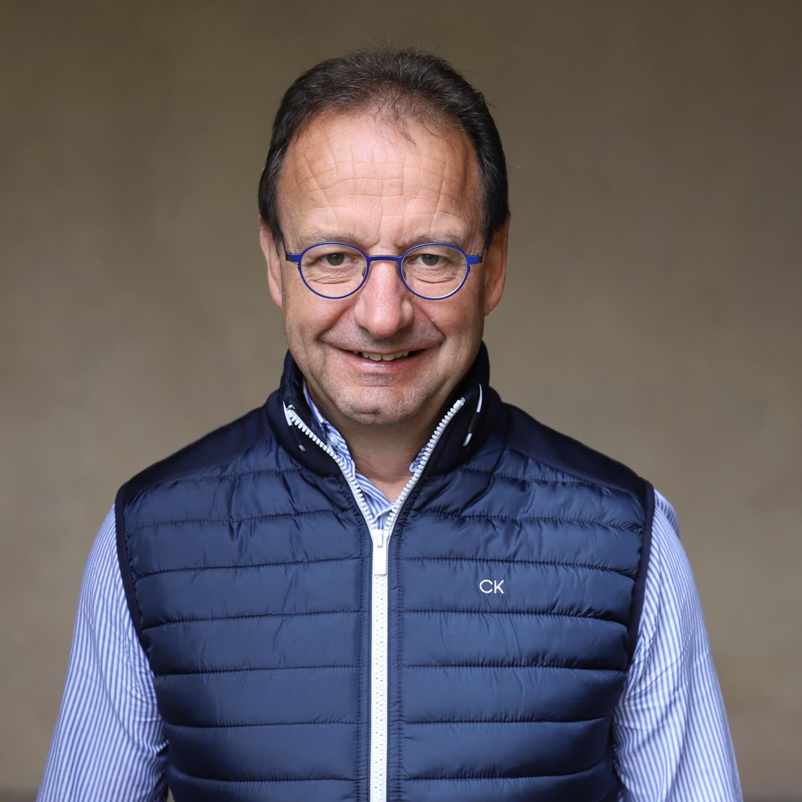 Markus J. Roth