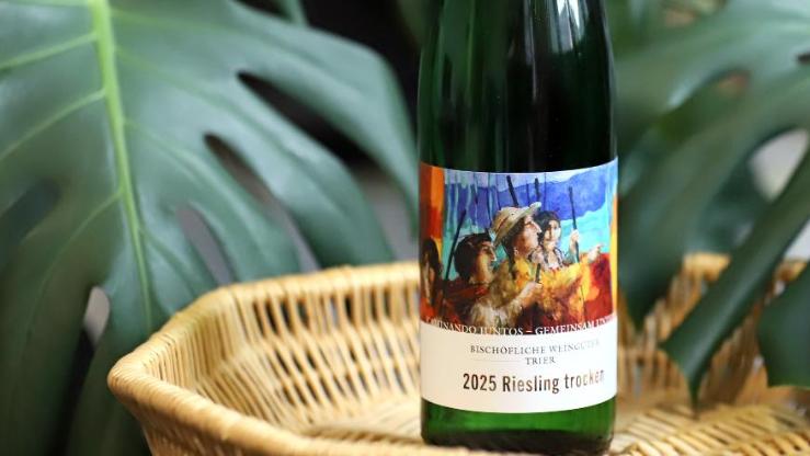 Spritziges Tröpfchen für den guten Zweck